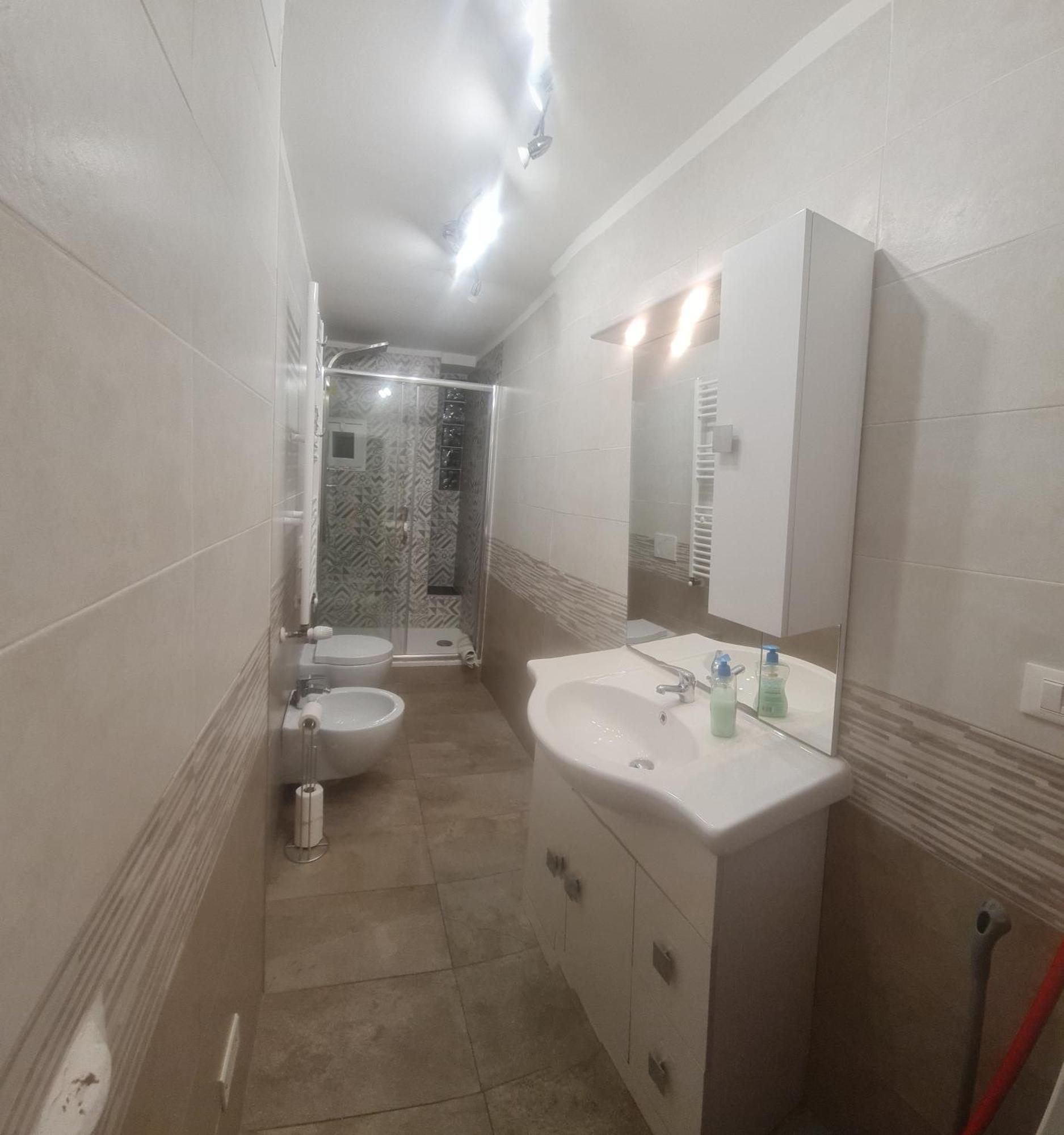 Trilocale Nel Centro Di Sampierdarena Apartamento Génova Exterior foto